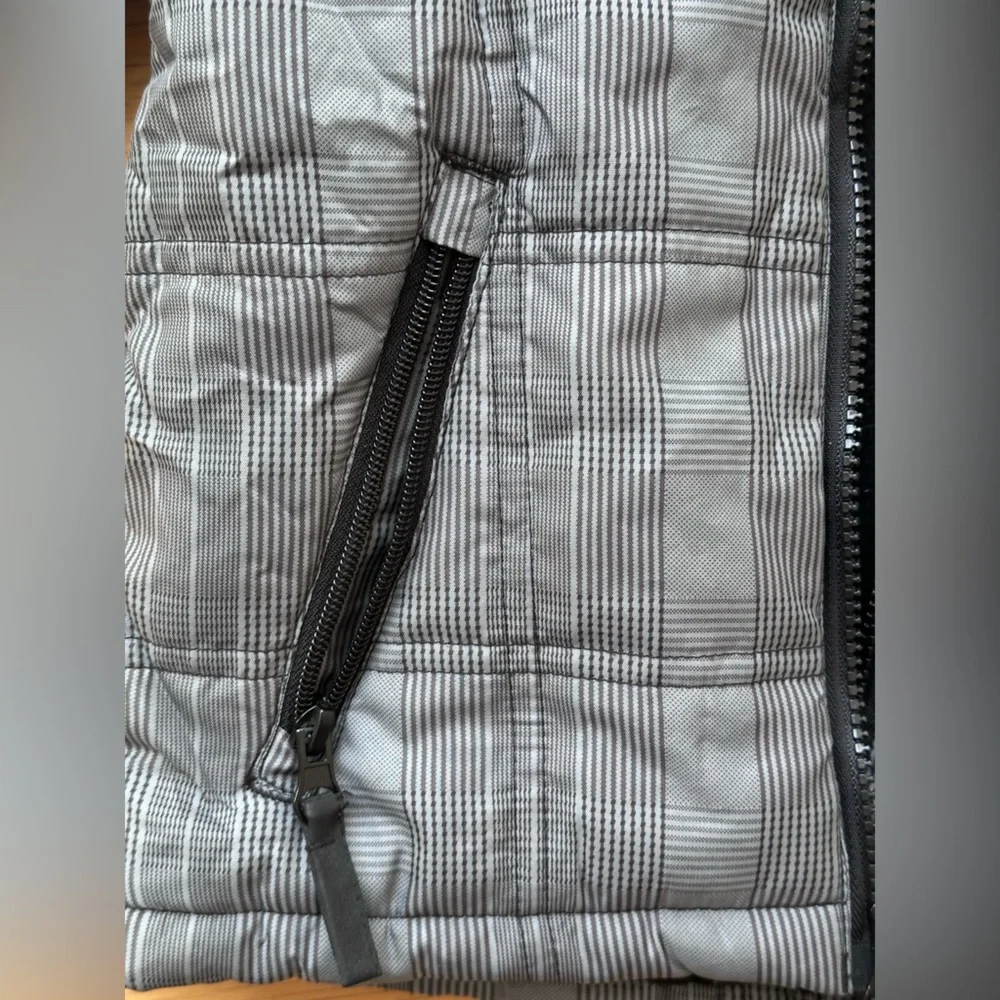 Snozu Gray Plaid Puffer Jacket with Hood